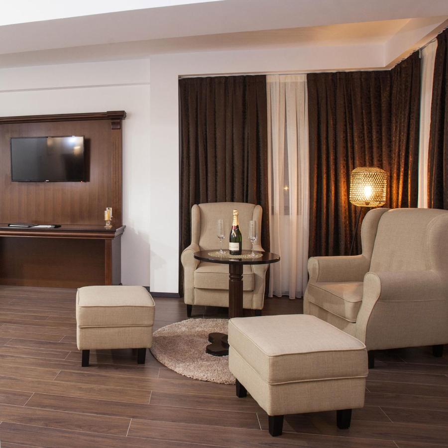 Hotel Sky Gevgelija Exterior foto Suite