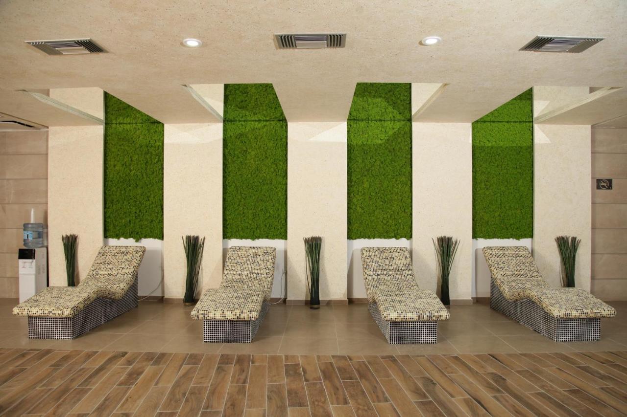 Hotel Sky Gevgelija Exterior foto Spa at the Grand Hotel