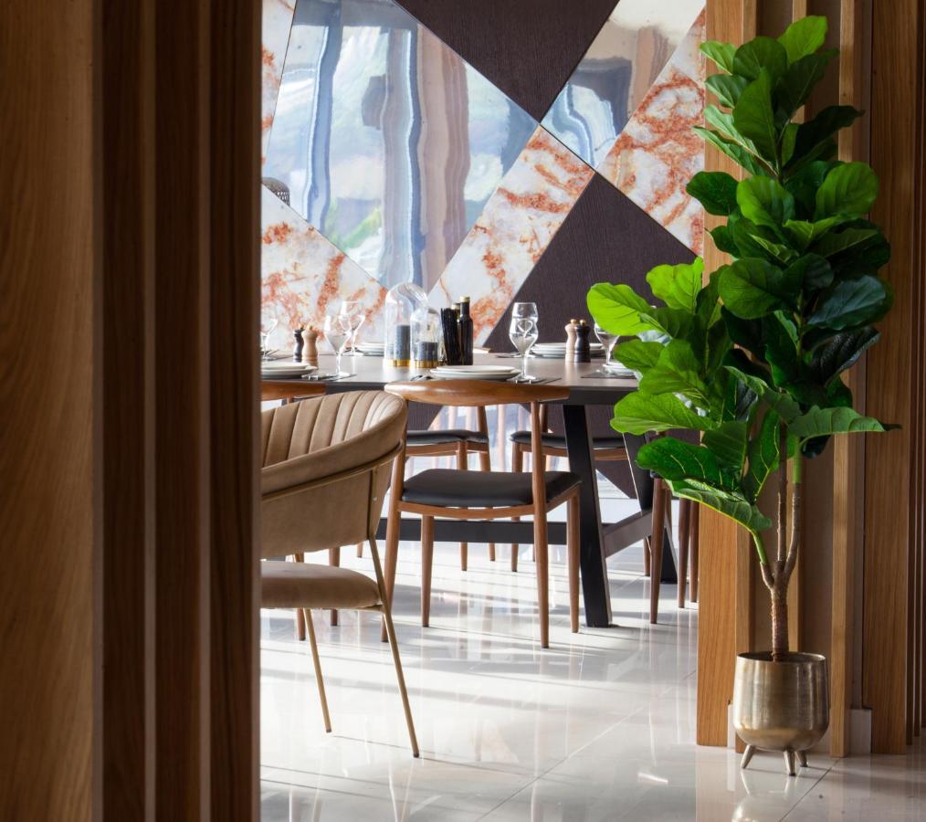 Hotel Sky Gevgelija Exterior foto Restaurant interior
